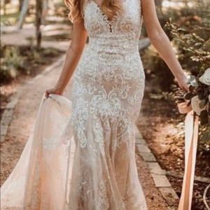 Brand New Completely Unaltered Wedding Dress